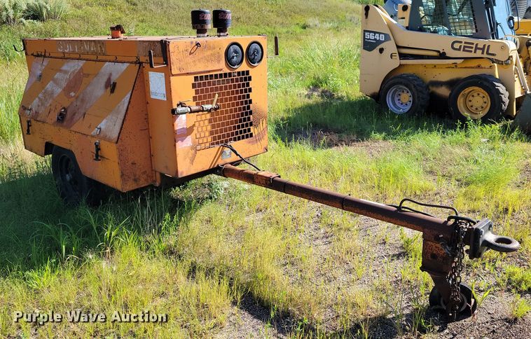 image for item DX7275 1986 Sullivan D175Q air compressor