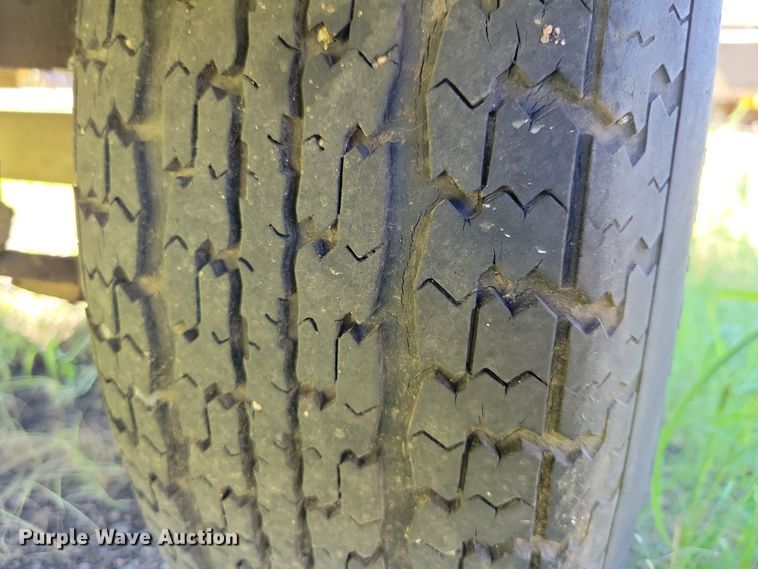 image for item DX7275 1986 Sullivan D175Q air compressor