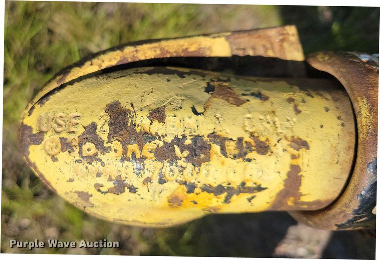 image for item DX7278 2014 PJ utility trailer