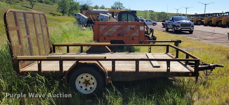 image for item DX7278 2014 PJ utility trailer