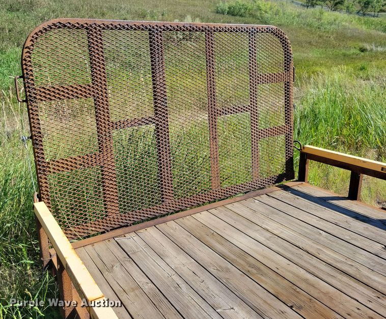 image for item DX7278 2014 PJ utility trailer