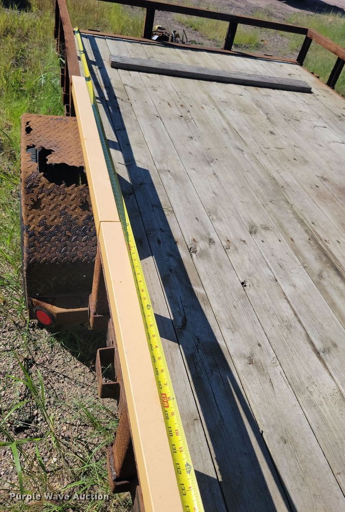 image for item DX7278 2014 PJ utility trailer