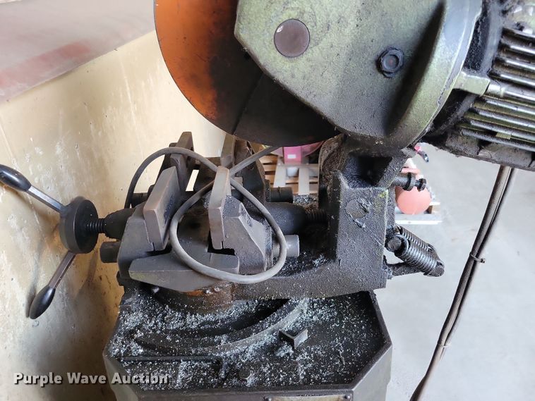 image for item DX7287 Bewo chop saw