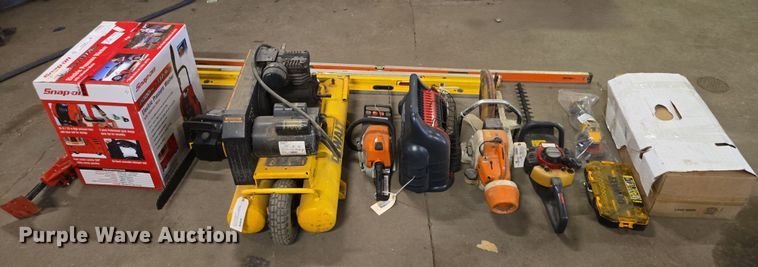 image for item DX7290 Tools