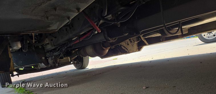 image for item DX7301 2013 IC shuttle bus