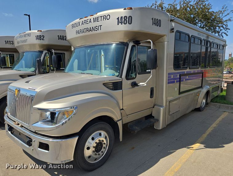 image for item DX7302 2015 IC shuttle bus