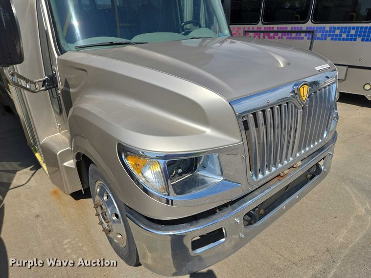 image for item DX7302 2015 IC shuttle bus