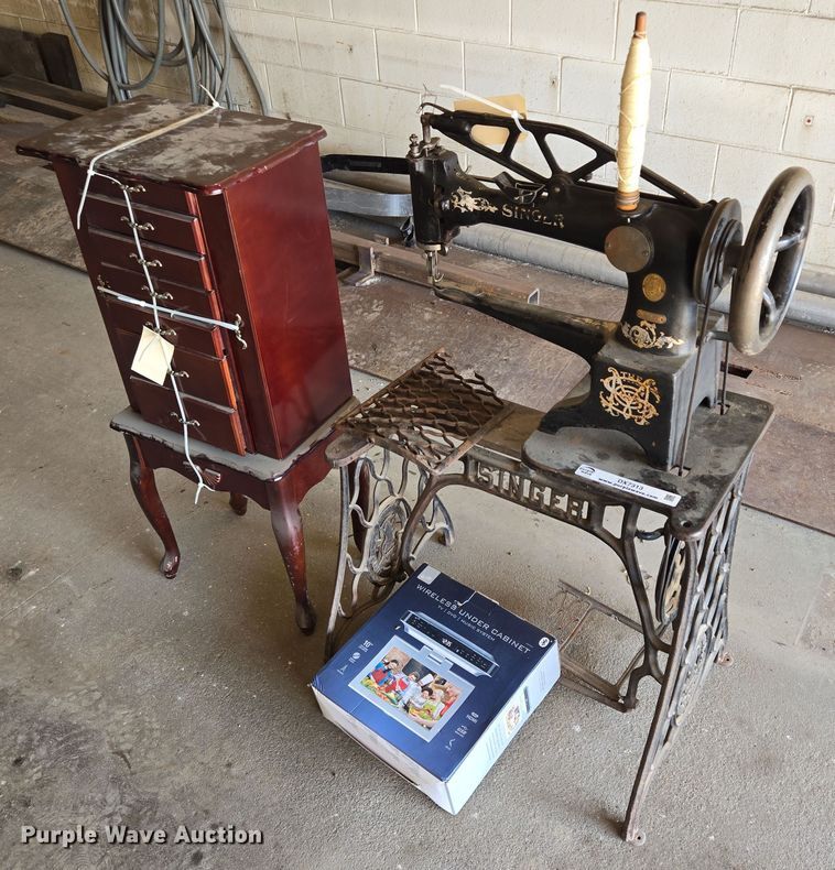 image for item DX7313 Furniture