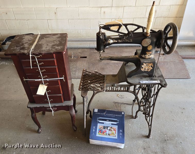 image for item DX7313 Furniture