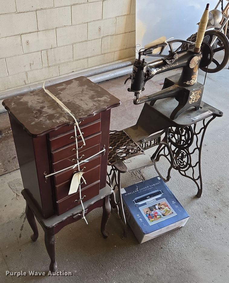 image for item DX7313 Furniture