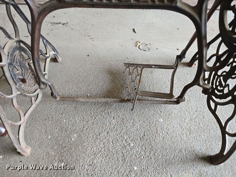 image for item DX7313 Furniture