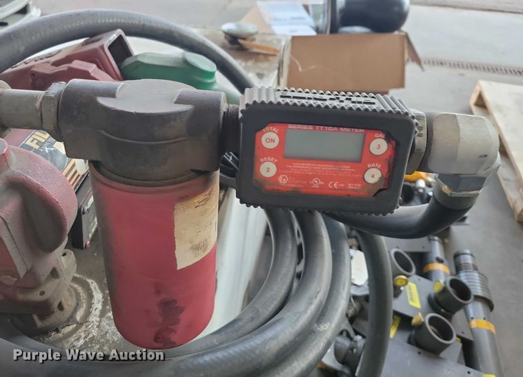 image for item DX7319 Transfer tank