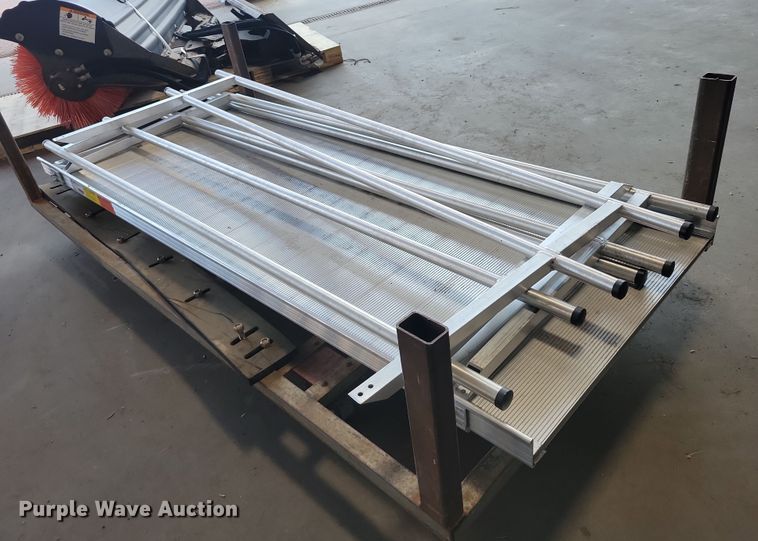 image for item DX7321 EZ-Access bridging ramp