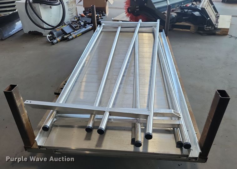 image for item DX7321 EZ-Access bridging ramp