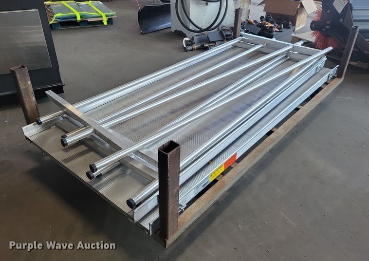 image for item DX7321 EZ-Access bridging ramp