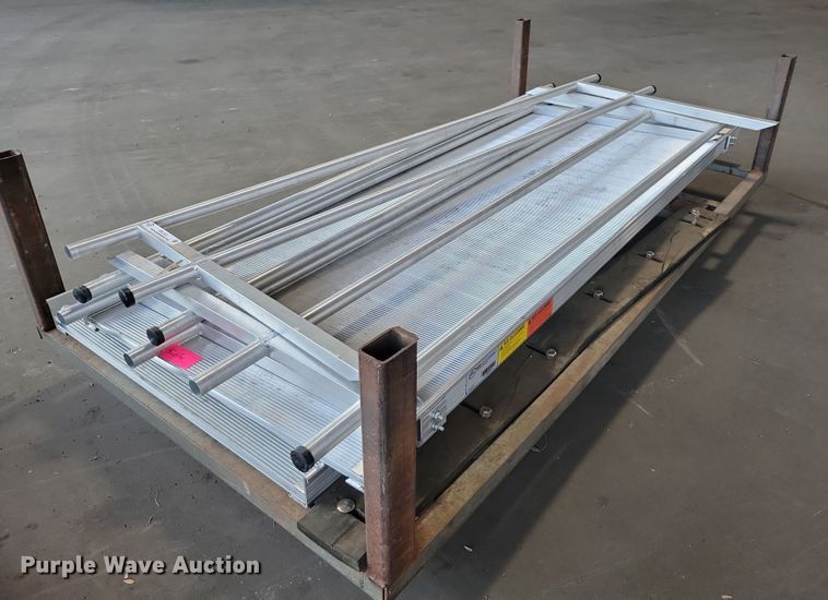 image for item DX7321 EZ-Access bridging ramp