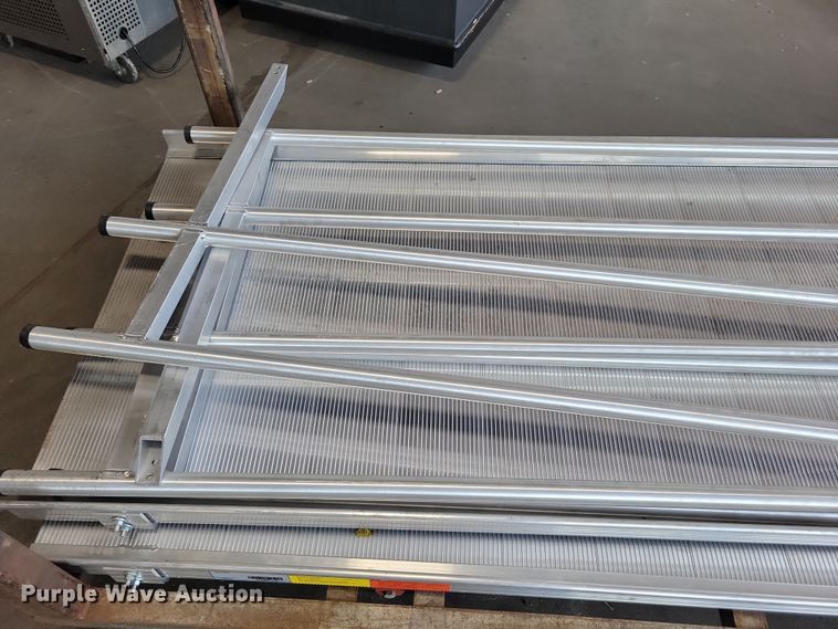 image for item DX7321 EZ-Access bridging ramp