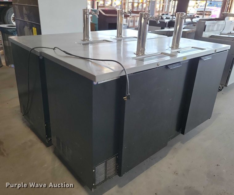 image for item DX7324 Beverage-Air (2) Beverage-Air kegerators