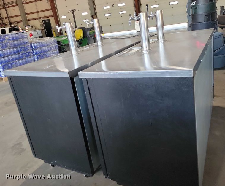 image for item DX7324 Beverage-Air (2) Beverage-Air kegerators