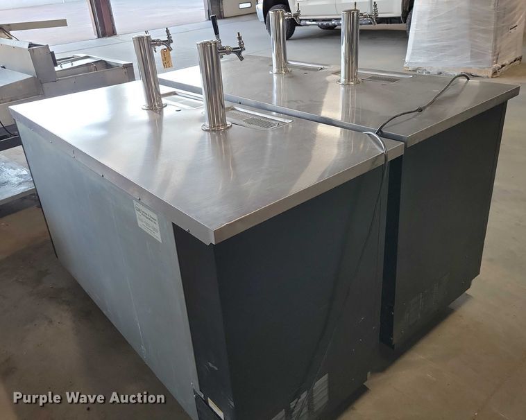 image for item DX7324 Beverage-Air (2) Beverage-Air kegerators