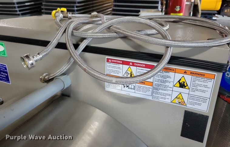 image for item DX7325 Milnor washer and dryer