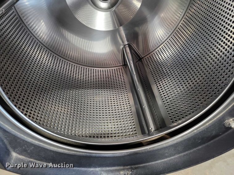 image for item DX7325 Milnor washer and dryer