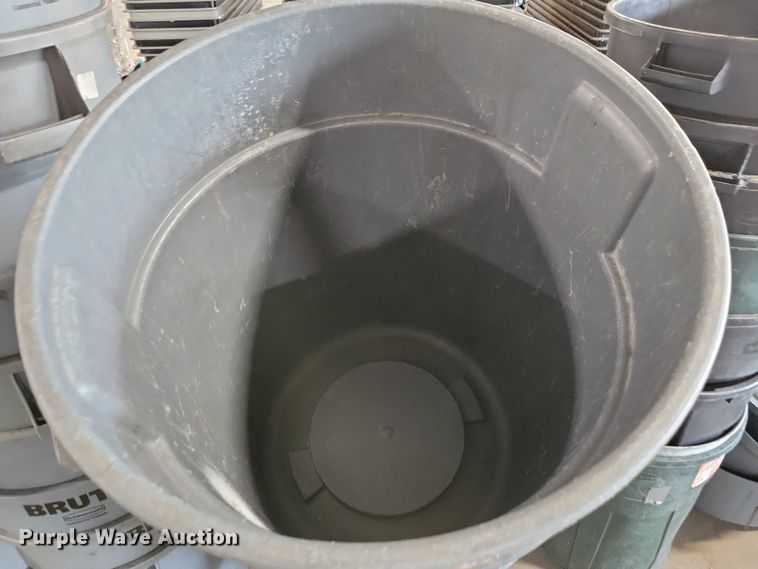 image for item DX7326 (46) Rubbermaid Brute trash cans