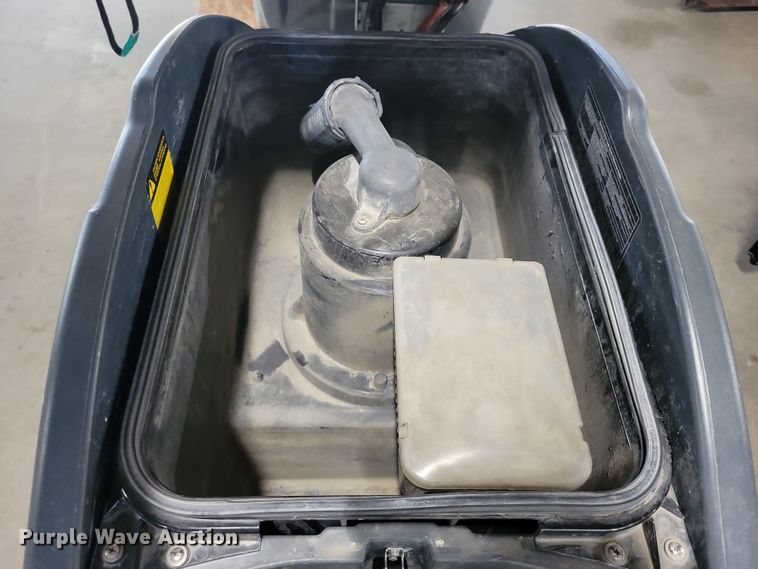 image for item DX7330 Advance ecoflex SC1500 REV floor scrubber