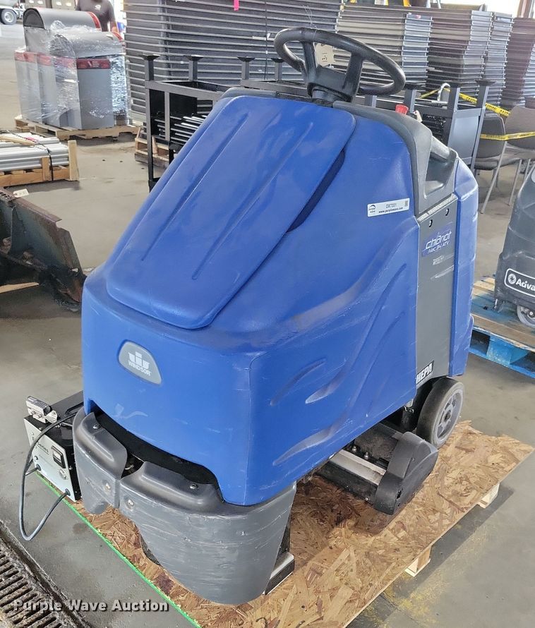 image for item DX7331 Chariot iVac 34 ATV vacuum 