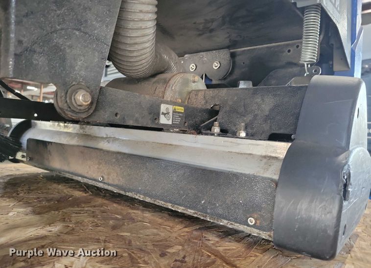 image for item DX7331 Chariot iVac 34 ATV vacuum 