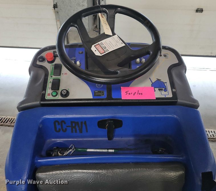 image for item DX7331 Chariot iVac 34 ATV vacuum 