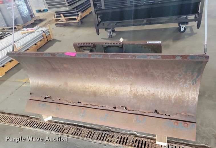 image for item DX7334 Bobcat skid steer snow blade 