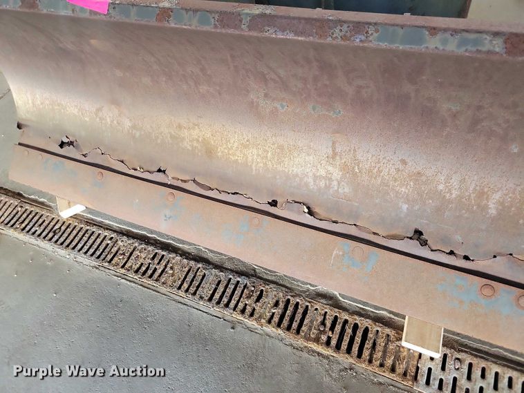 image for item DX7334 Bobcat skid steer snow blade 