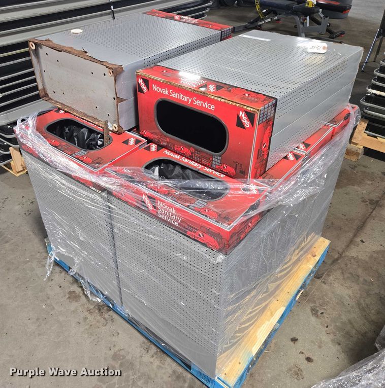 image for item DX7336 (20) metal trash cans