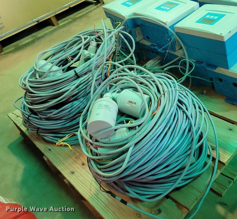 image for item DX7343 (15) level sensors and transmitters