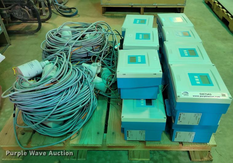 image for item DX7343 (15) level sensors and transmitters