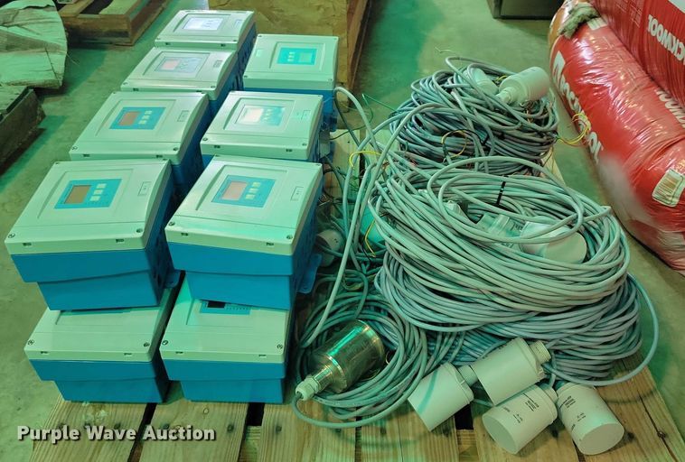 image for item DX7343 (15) level sensors and transmitters