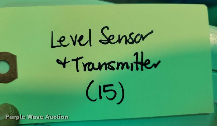 image for item DX7343 (15) level sensors and transmitters