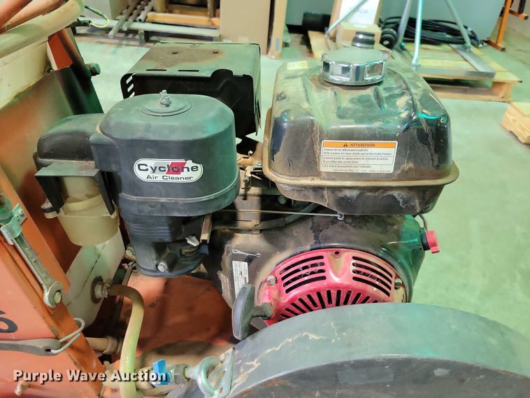 image for item DX7348 2017 Husqvarna  FS400LV concrete saw