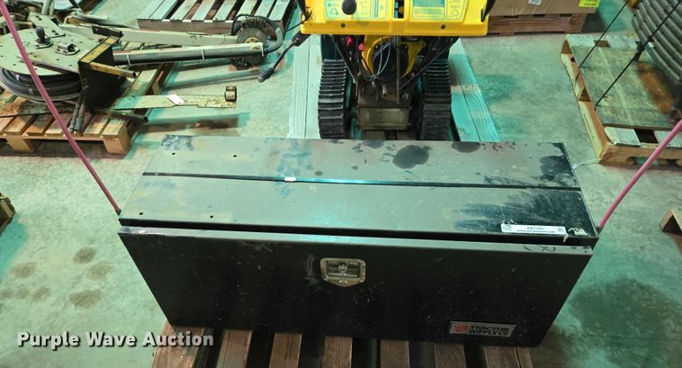 image for item DX7350 (2) toolboxes