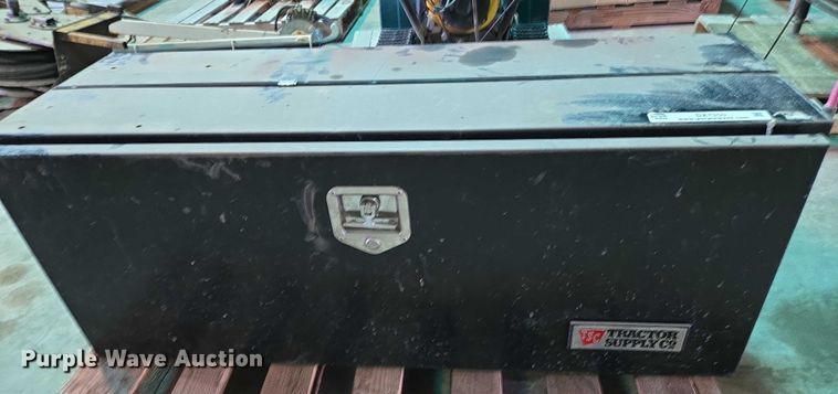 image for item DX7350 (2) toolboxes