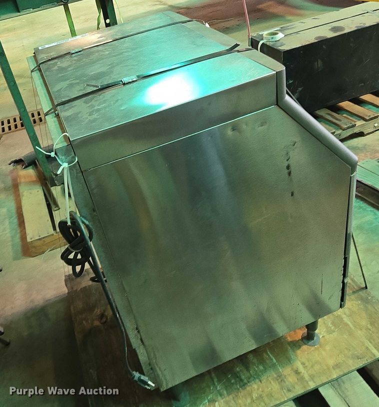 image for item DX7352 Manitowoc QY0214A ice machine