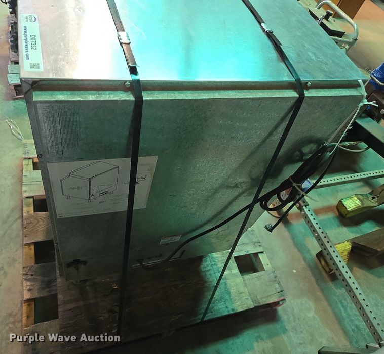 image for item DX7352 Manitowoc QY0214A ice machine