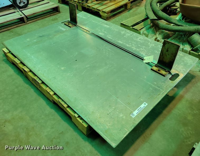 image for item DX7356 Truck ramp