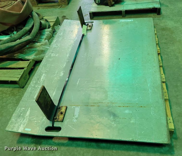 image for item DX7356 Truck ramp