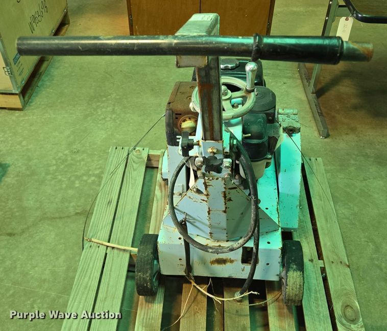 image for item DX7363 Target MC18 concrete saw