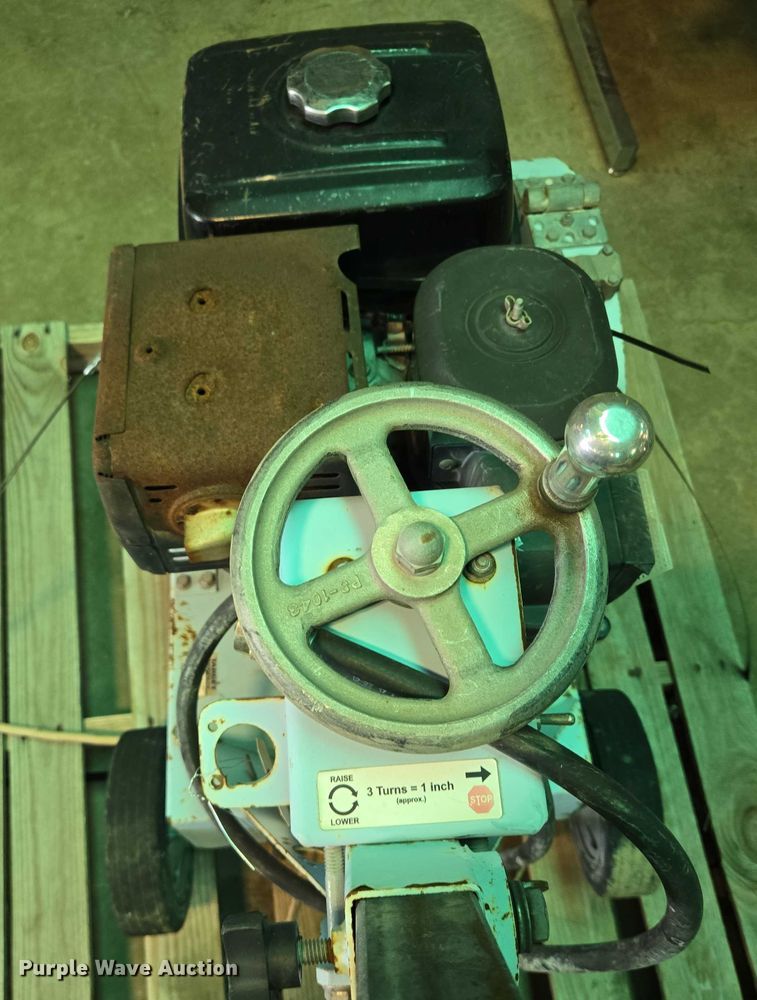 image for item DX7363 Target MC18 concrete saw