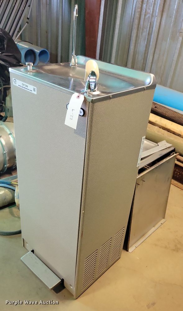 image for item DX7368 (2) Elkay drinking fountains 