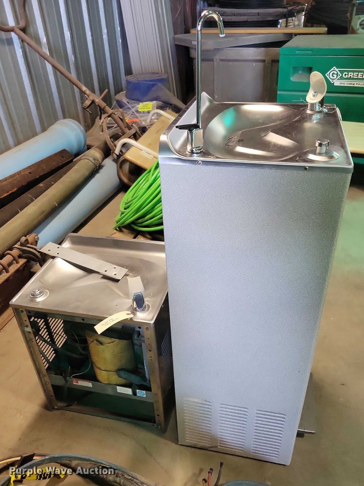 image for item DX7368 (2) Elkay drinking fountains 