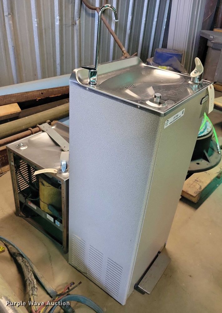 image for item DX7368 (2) Elkay drinking fountains 